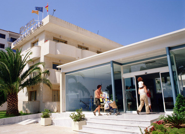 4R Meridia Mar Hospitalet De L'Infant Exterior photo