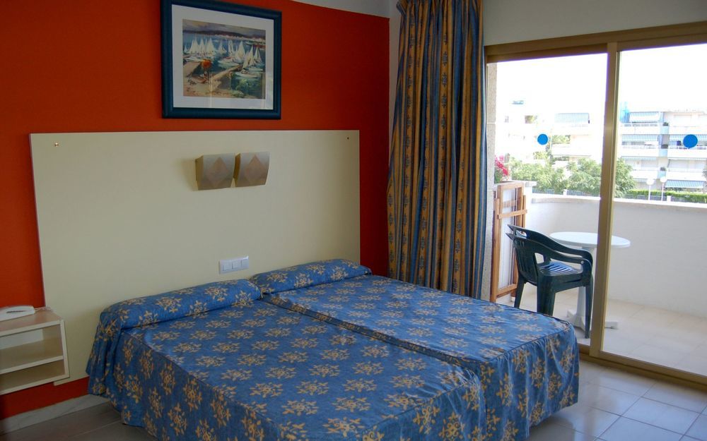 4R Meridia Mar Hospitalet De L'Infant Exterior photo