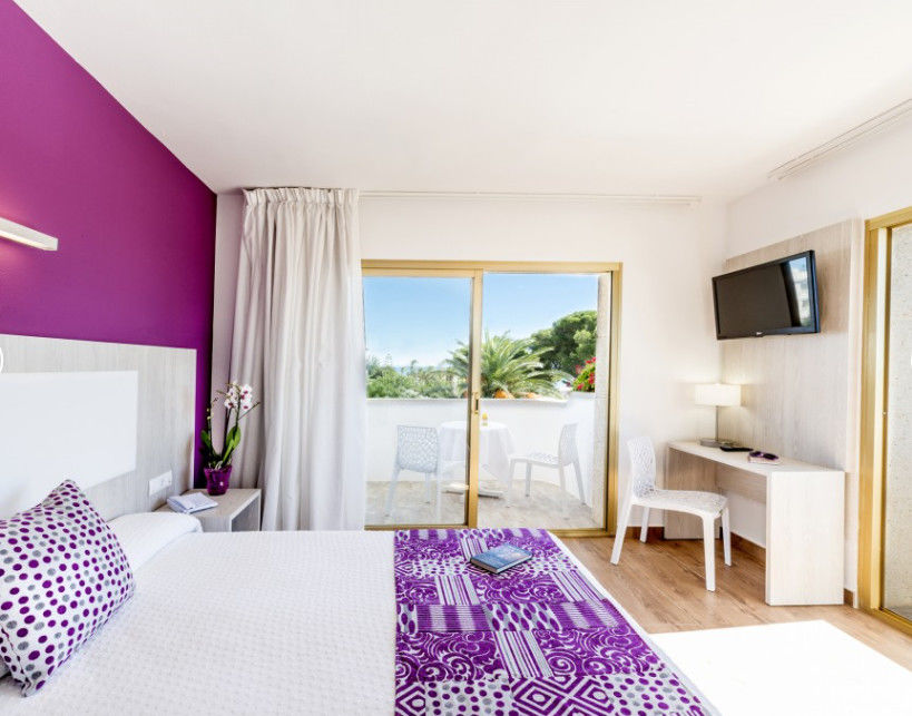 4R Meridia Mar Hospitalet De L'Infant Exterior photo