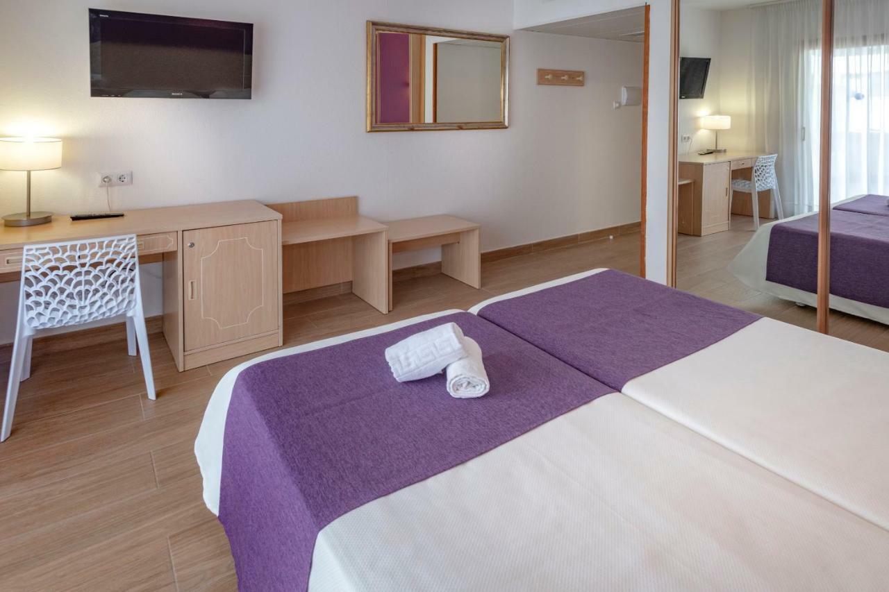 4R Meridia Mar Hospitalet De L'Infant Exterior photo
